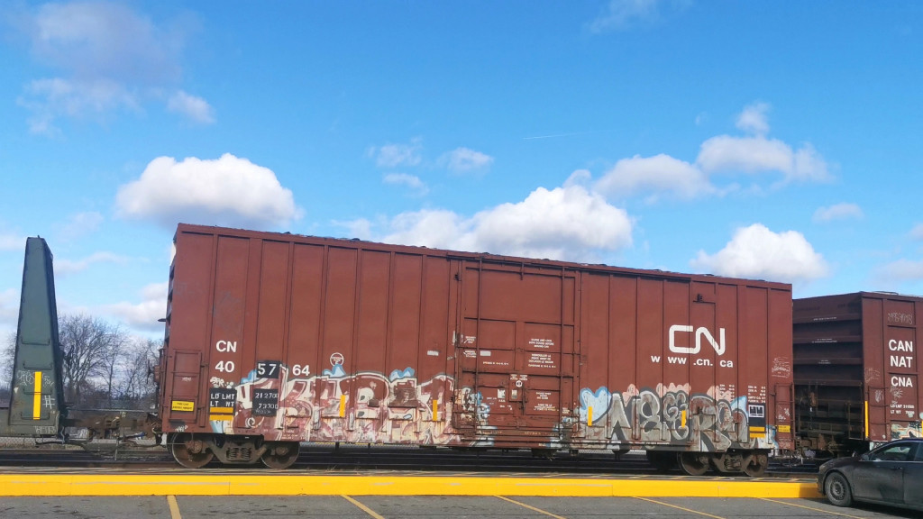 CN 405764